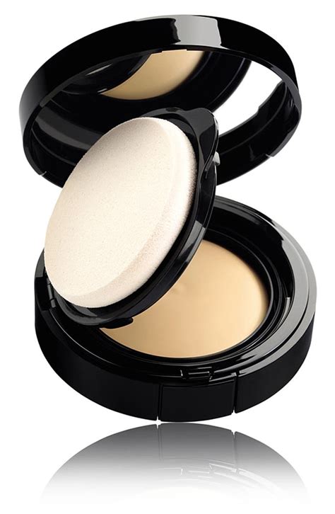 chanel teint innocence compact|Foundation .